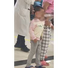 knife-toddler