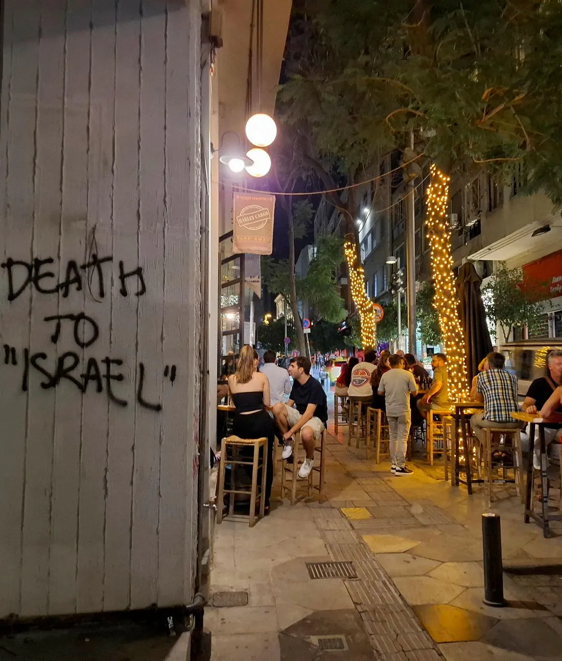 Heartbroken-These-Israelis-Moved-To-Greece-–-But-The-War-Wouldnt-Let-Them-Be