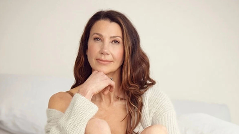 Sexy-And-Older-Arent-Mutually-Exclusive-–-Heres-Proof