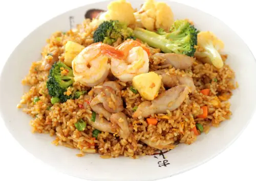 How-To-Cook-Thai-Fried-Rice-Like-A-Local-Khao-Pad-Recipe