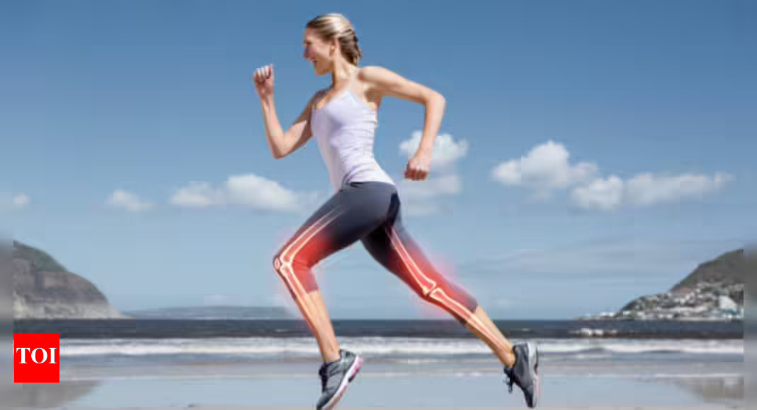 Osteoporosis-6-Symptoms-That-Show-Up-In-Hands-Legs-And-Teeth-You-Must-Not-Ignore