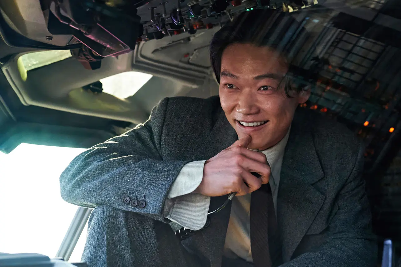 Stream-It-Or-Skip-It-‘Good-News-On-Netflix-A-Smart-Sly-South-Korean-Comedy-Based-On-A-True-Story-