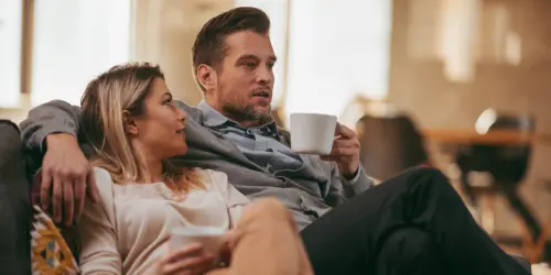 How-To-Become-A-Better-Listener-In-Your-Relationship