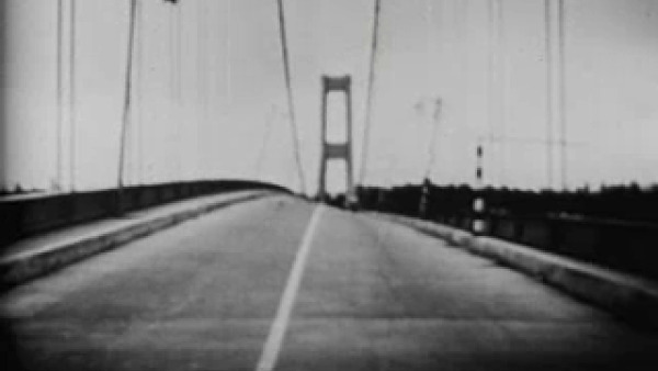 Science-history-The-Tacoma-Narrows-Bridge-collapses-forcing-a-complete-rethink-in-structural-engineering