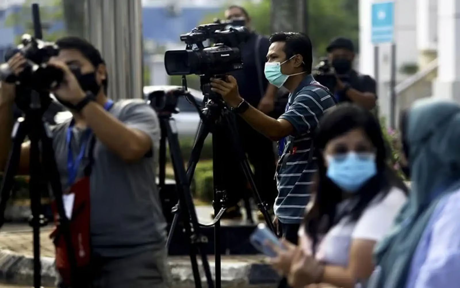 When-Power-Speaks-Poorly-Why-Ministers-Need-PR-Training