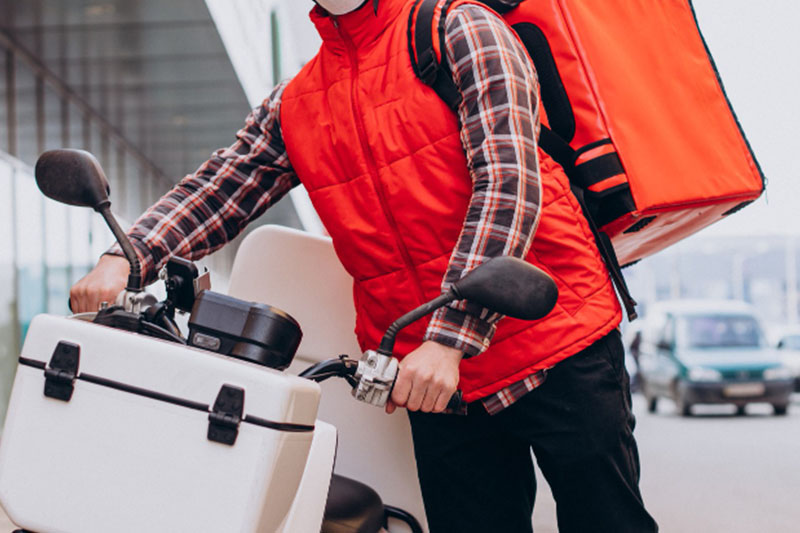 ‘Accomplice-Pinoy-Encounters-Delivery-Rider-Tasked-With-Taking-Photos-Of-House-Vehicles