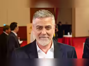 George-Clooney-Says-He-Will-Stop-Kissing-Women-Onscreen-After-Heart-To-Heart-With-Wife-Amal