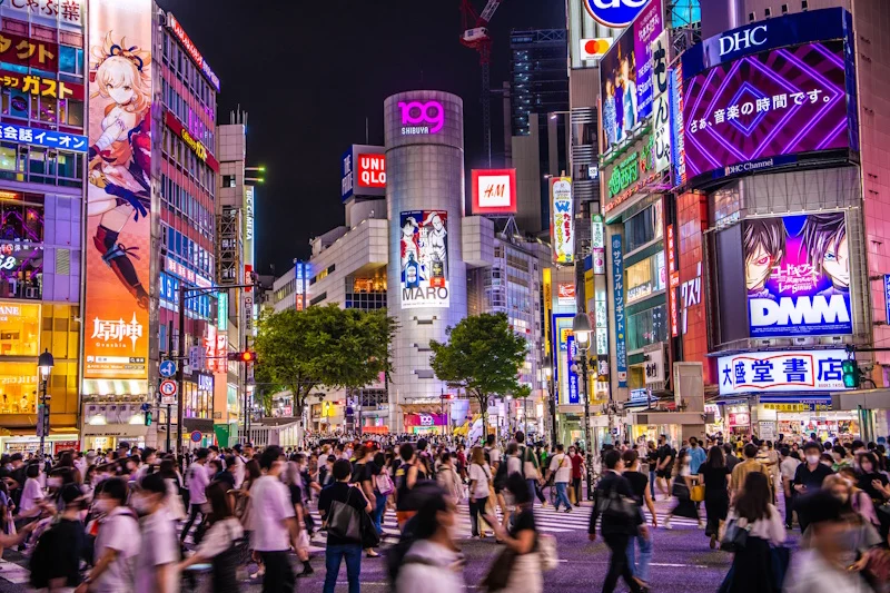 Shibuya-Will-Fine-Businesses-Without-Garbage-Cans-As-Tourist-Trash-Crisis-Piles-Up