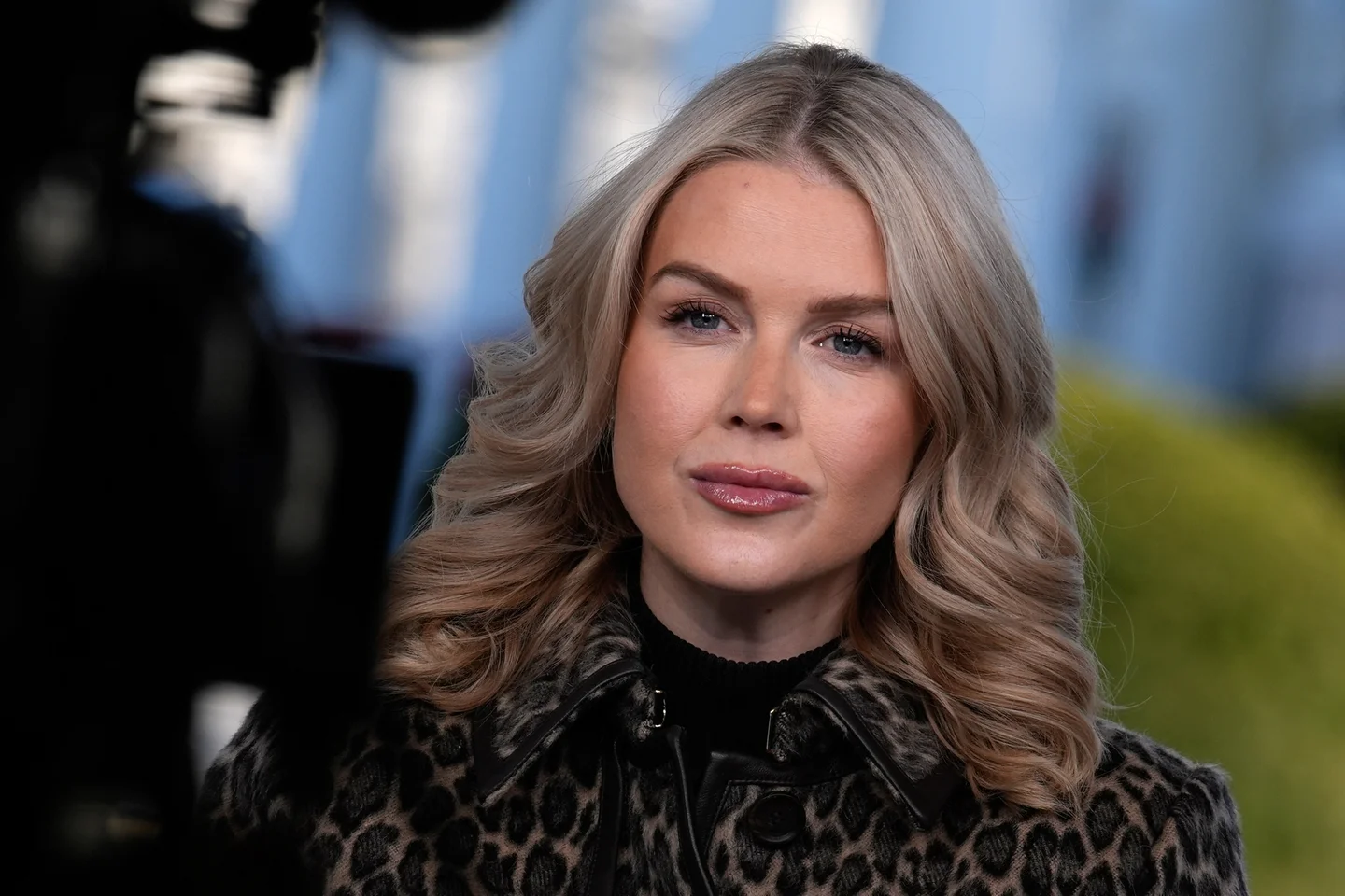 What-Beauty-Experts-Say-About-That-Close-Up-Photo-Of-Karoline-Leavitt