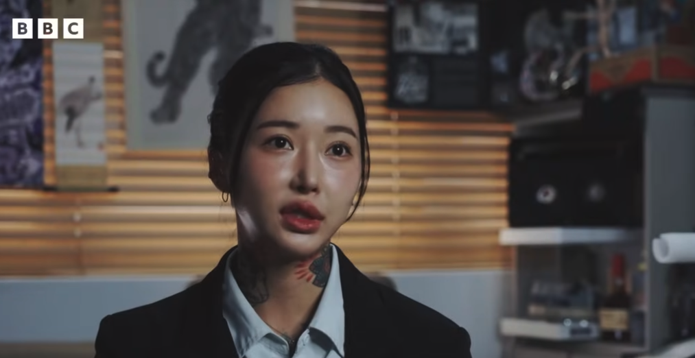 South-Koreas-Underground-Tattoo-Scene-The-Women-Defying-The-Law